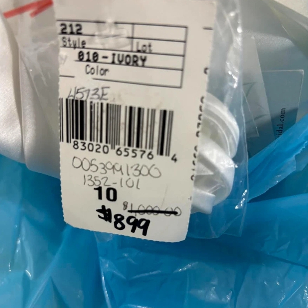 Alfred Angelo Disney Princess Tianna Wedding Dress size 10 NWT - Picture 8 of 9